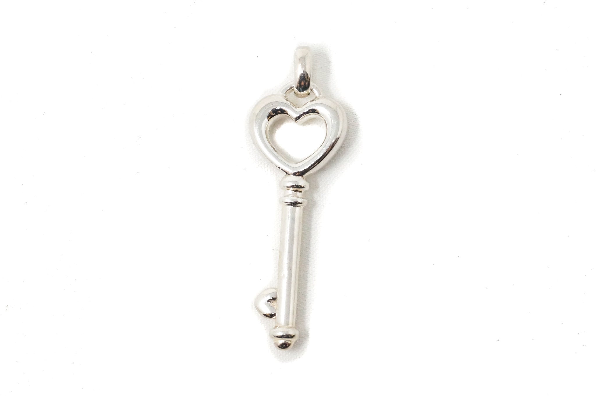 Vintage Designer JCM Key To My Heart Sterling Silver Necklace Pendant