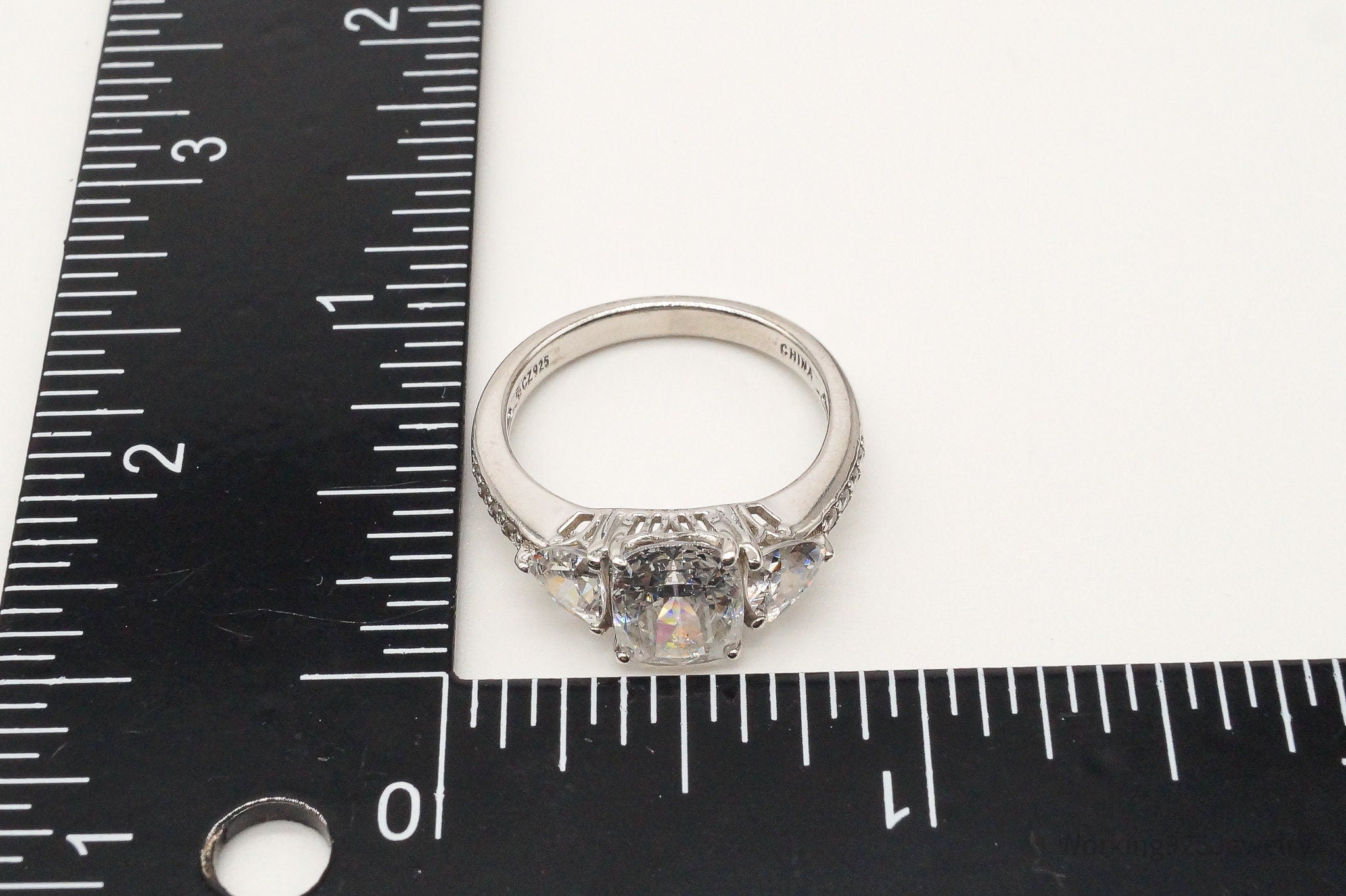 Vintage Cubic Zirconia Platinum Clad Sterling Silver Ring - Size 8.25