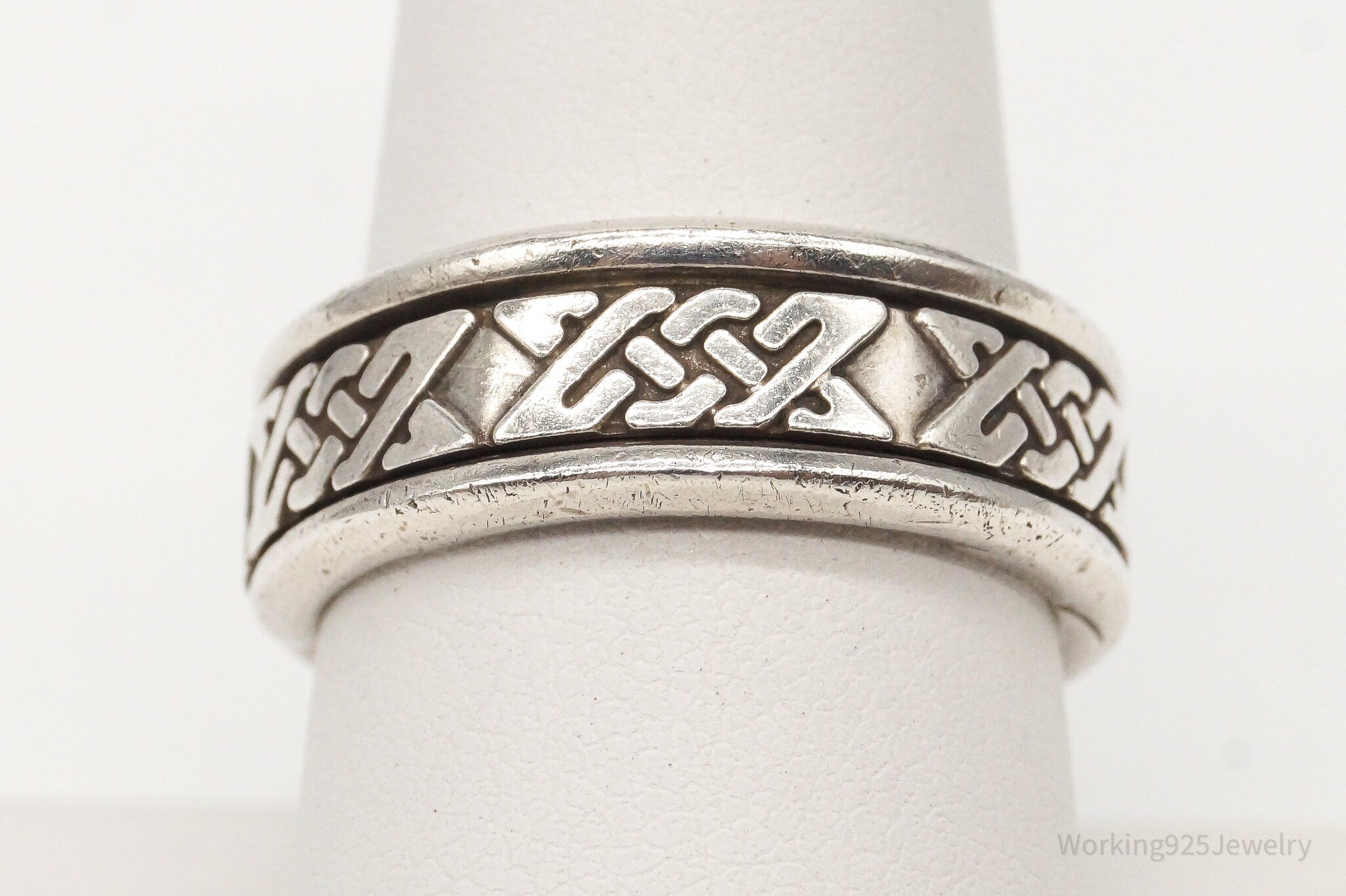 Vintage Celtic Knot Design Sterling Silver Spinner Band Ring Size 8.75