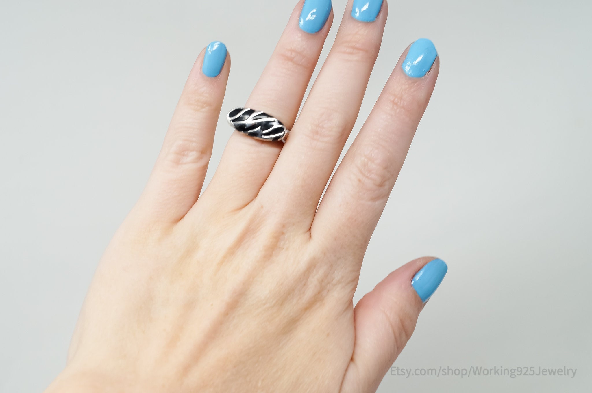 Vintage Black Enamel Tiger Stripe Design Sterling Silver Ring - Size 7