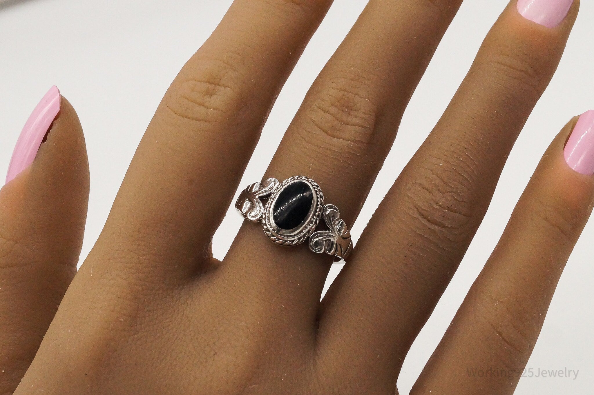 Vintage Black Onyx Sterling Silver Ring - Size 9