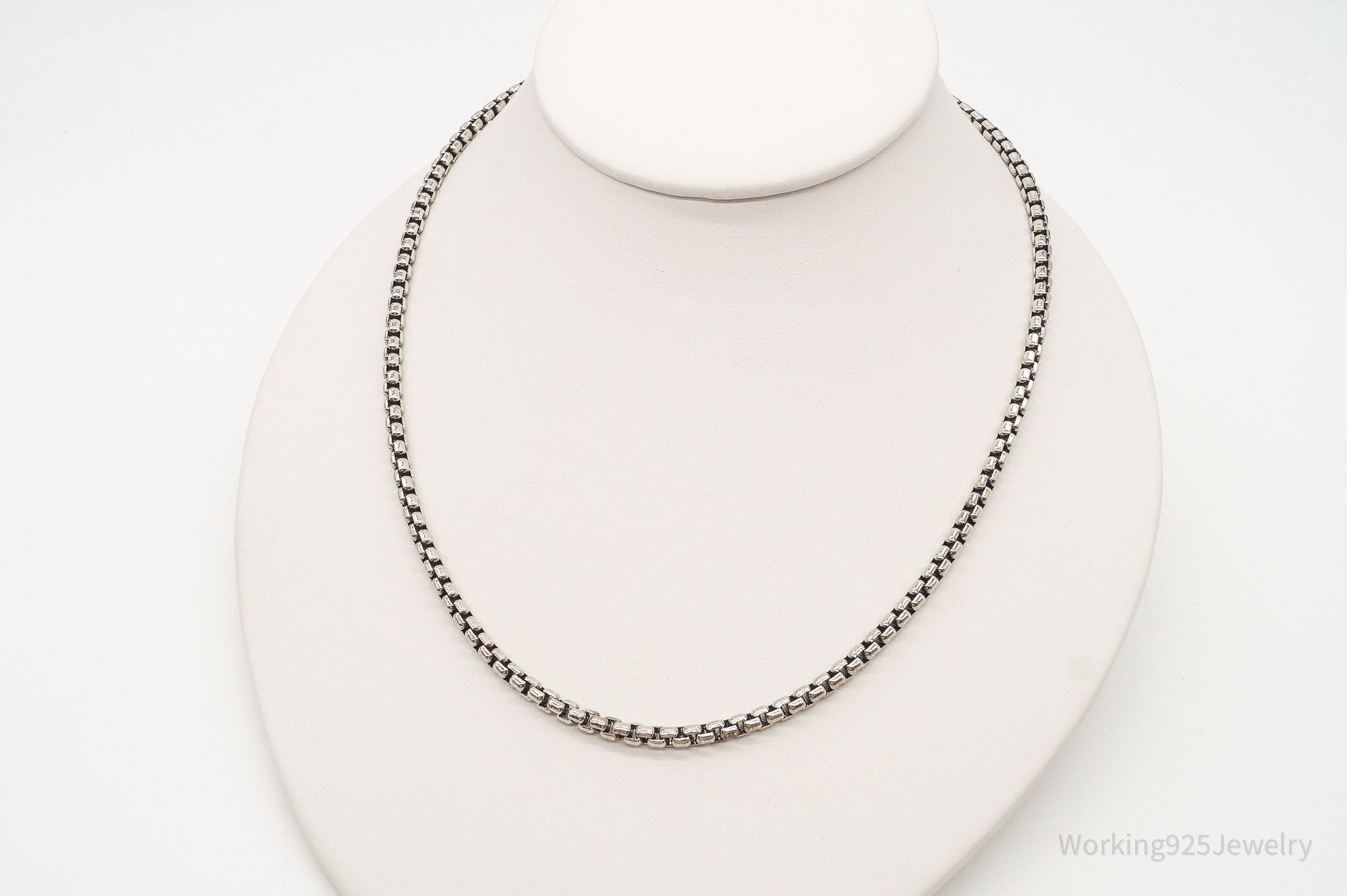 Vintage High Fashion Sterling Silver Puffy Box Chain Link Necklace