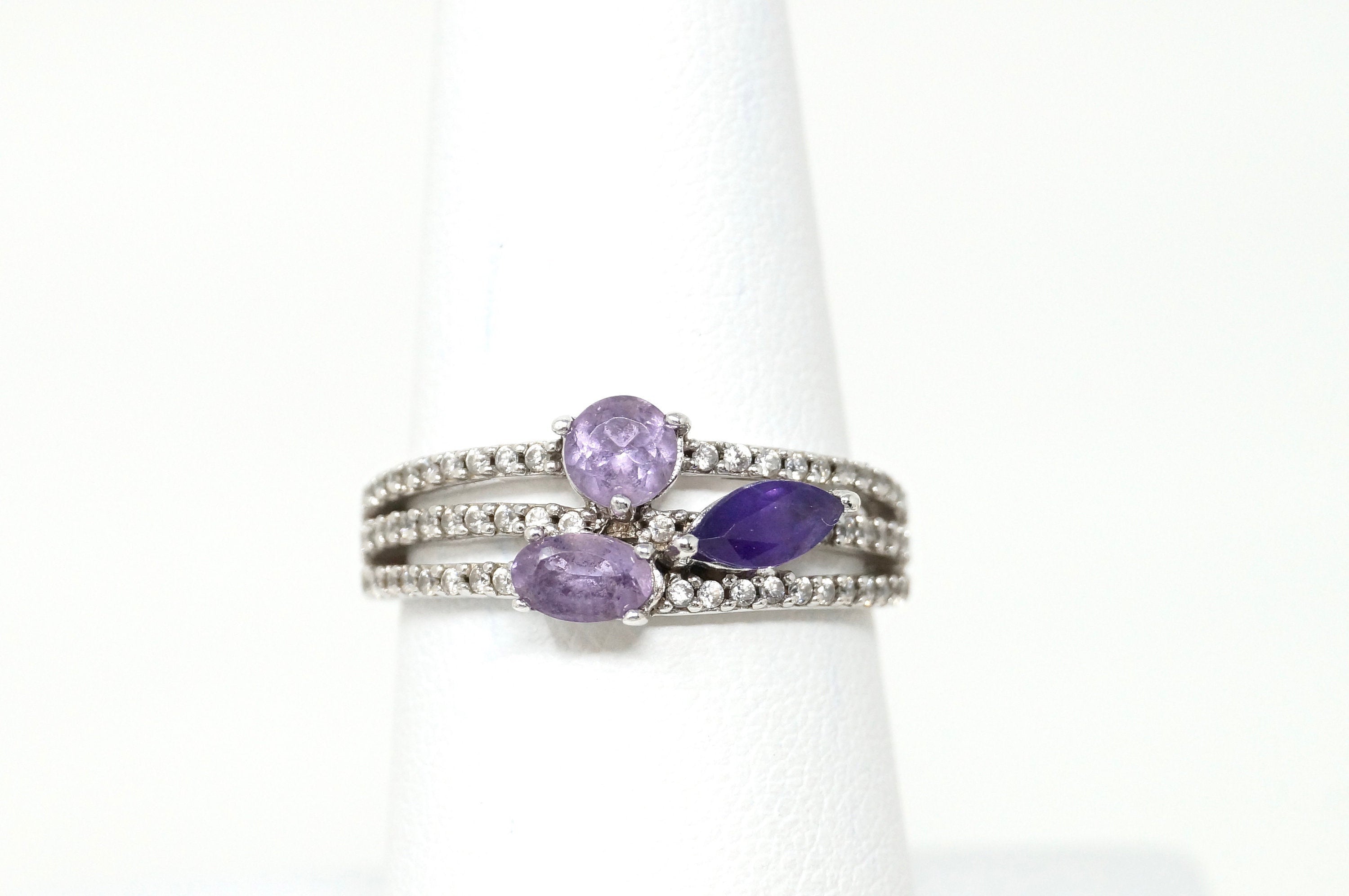 Lovely Vintage Designer RJ Amethyst Beaded Sterling Silver Ring - Size 7