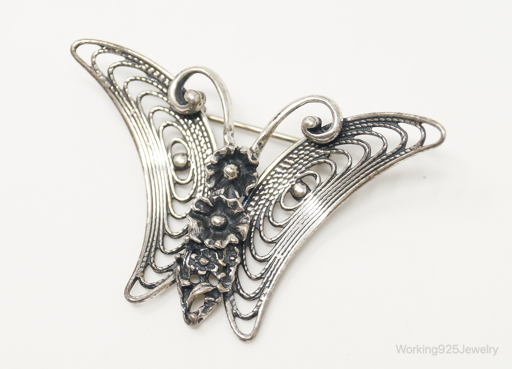 Vintage Designer Beau Filigree Butterfly Modern Sterling Silver Brooch Pin