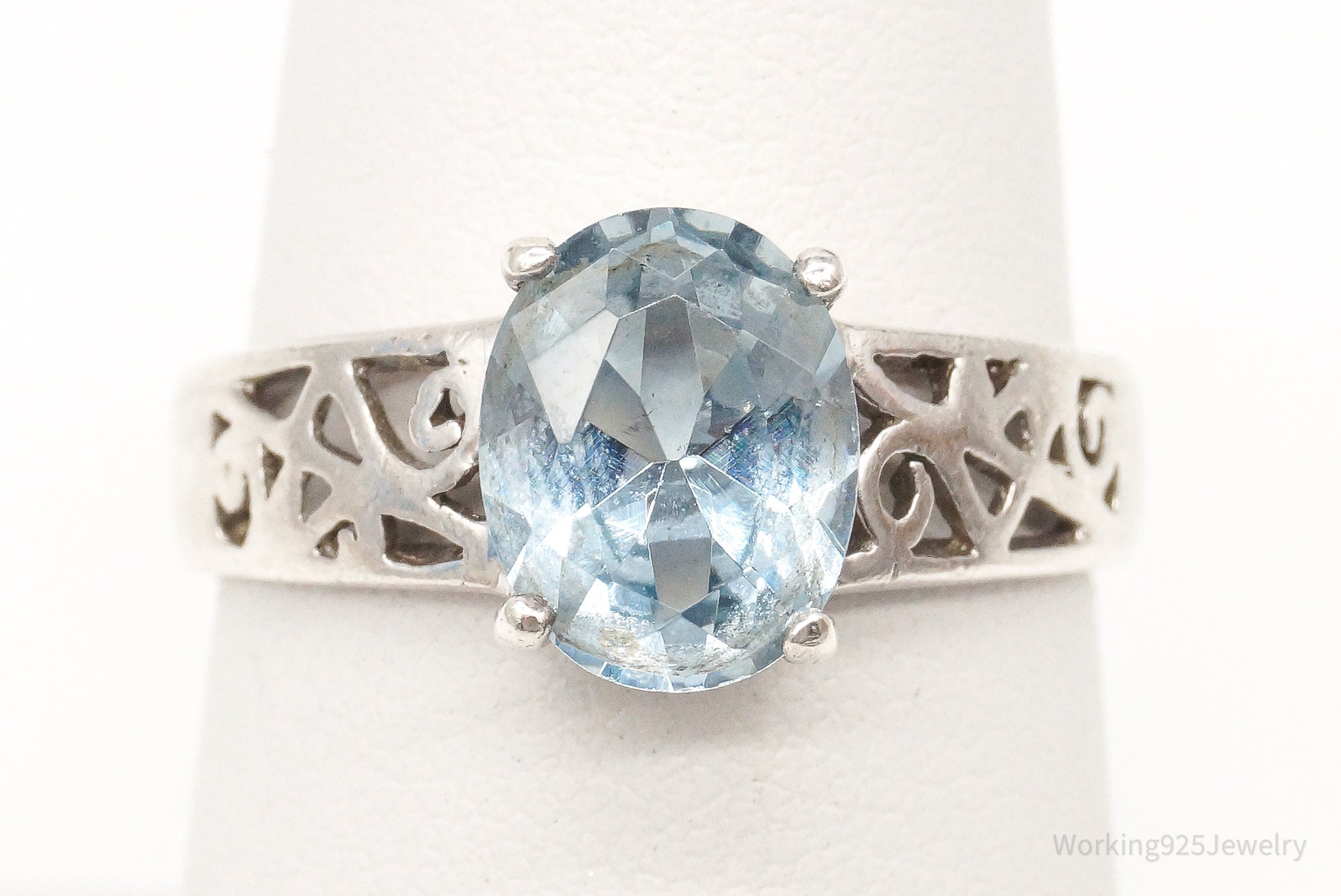 Vintage Blue Topaz Sterling Silver Ring - Size 6.75