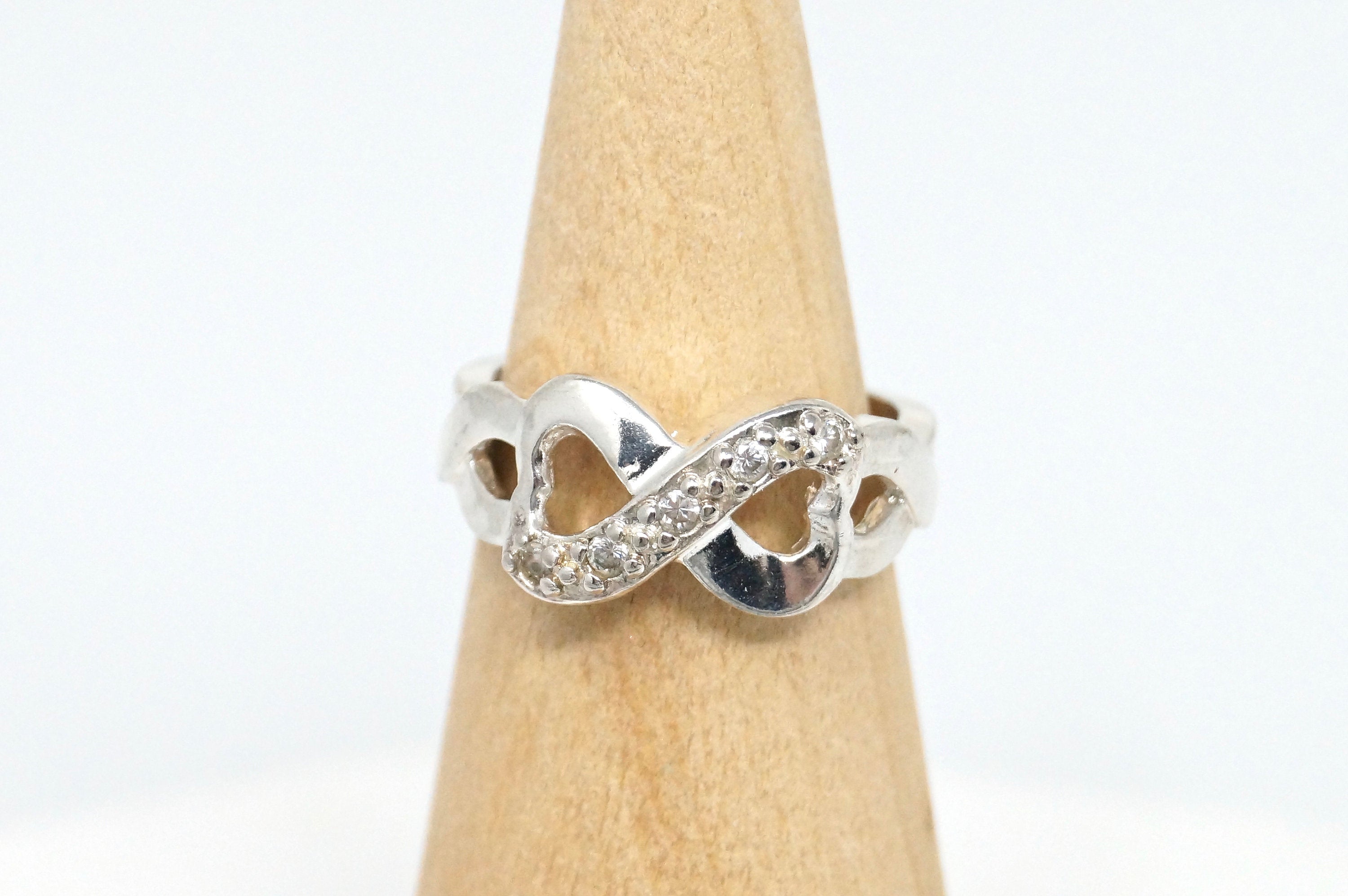 Vintage Diamond Heart Infinity Sterling Silver Ring Size 7