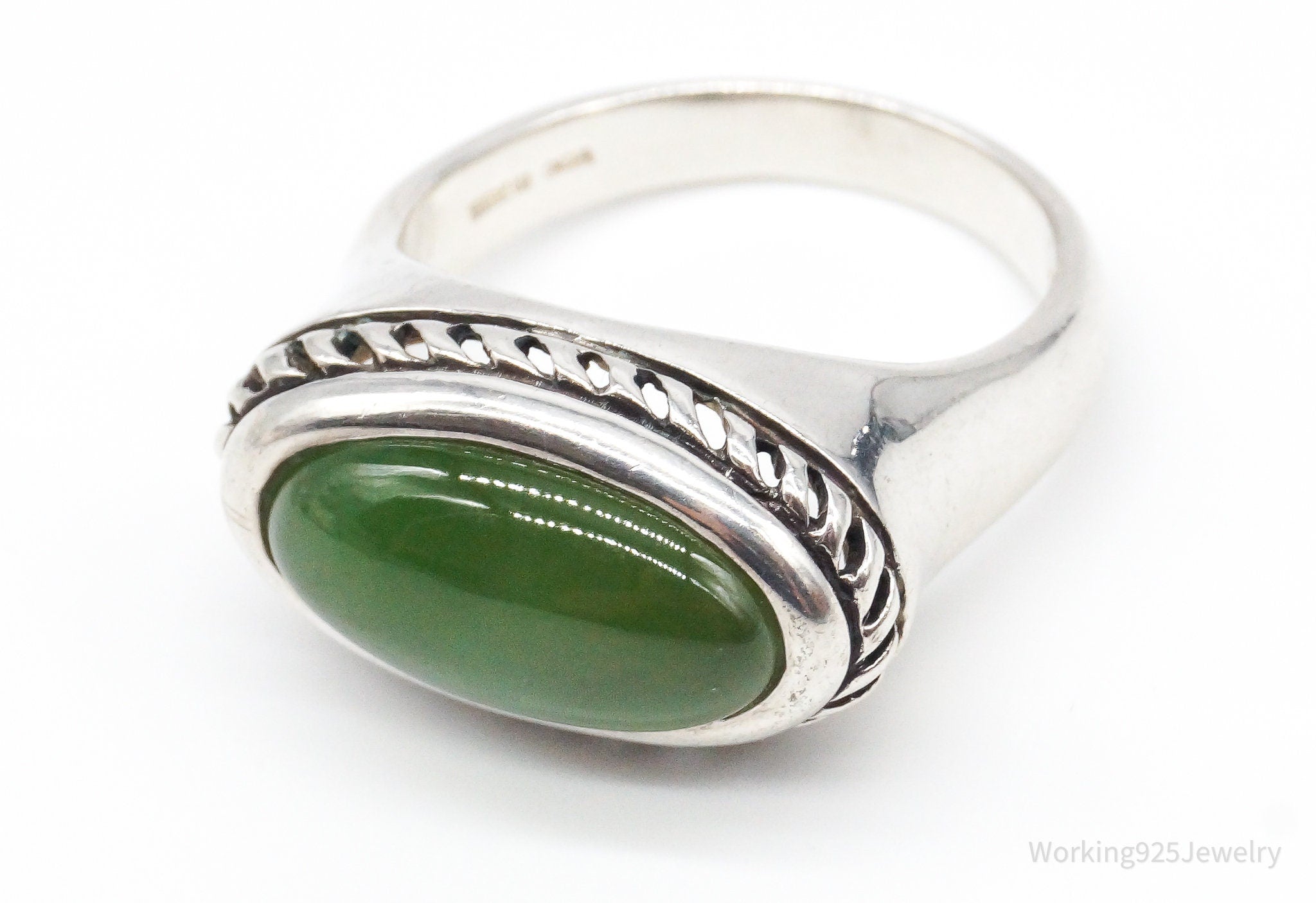 Vintage Jade Sterling Silver Ring - Size 11.25