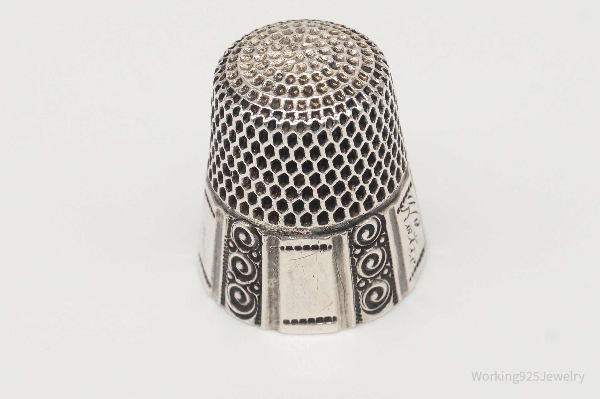 1800s Antique Stern Bros & Company Dome Sterling Silver Thimble