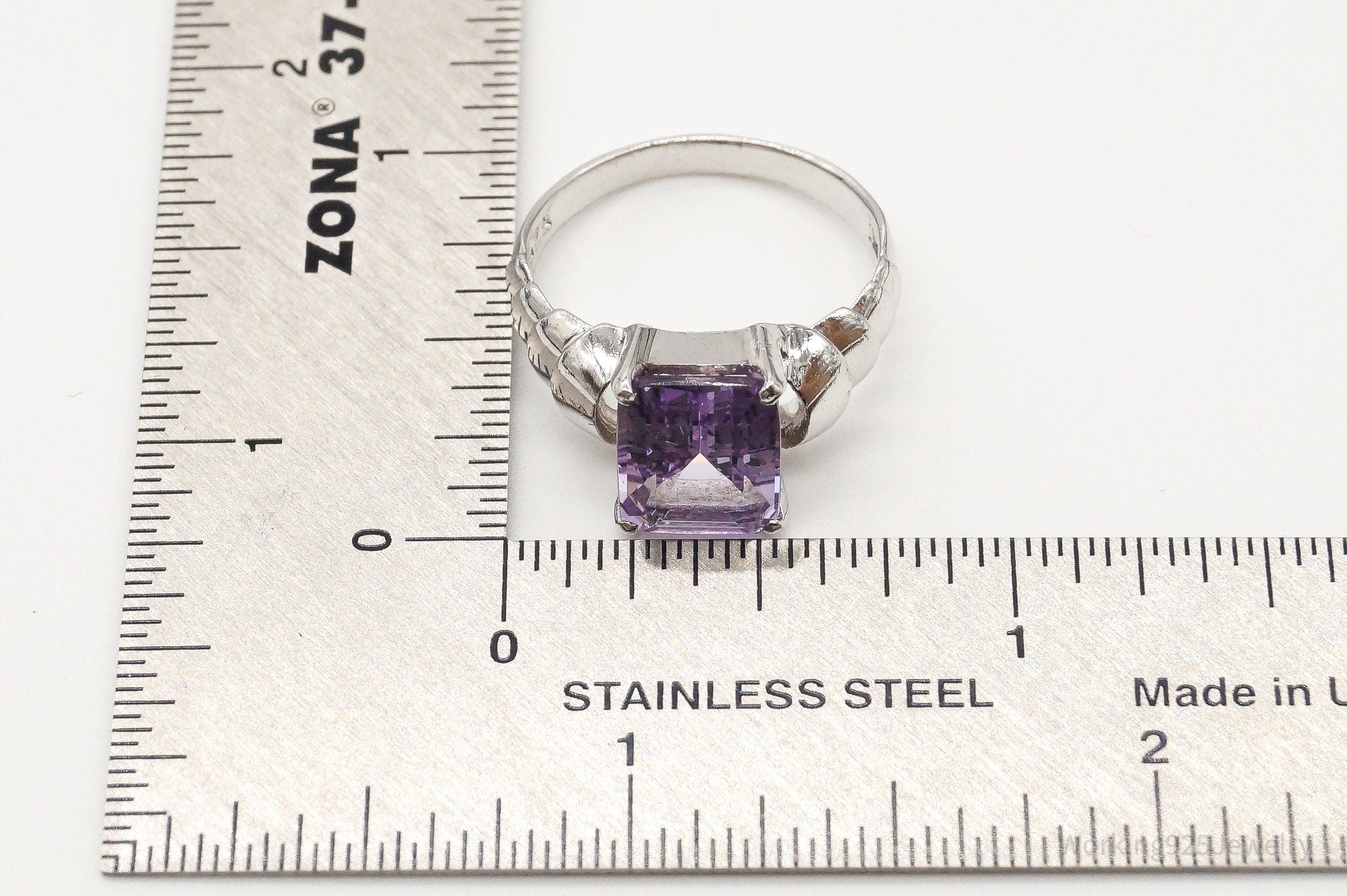 Vintage Amethyst Sterling Silver Ring - Size 7.75