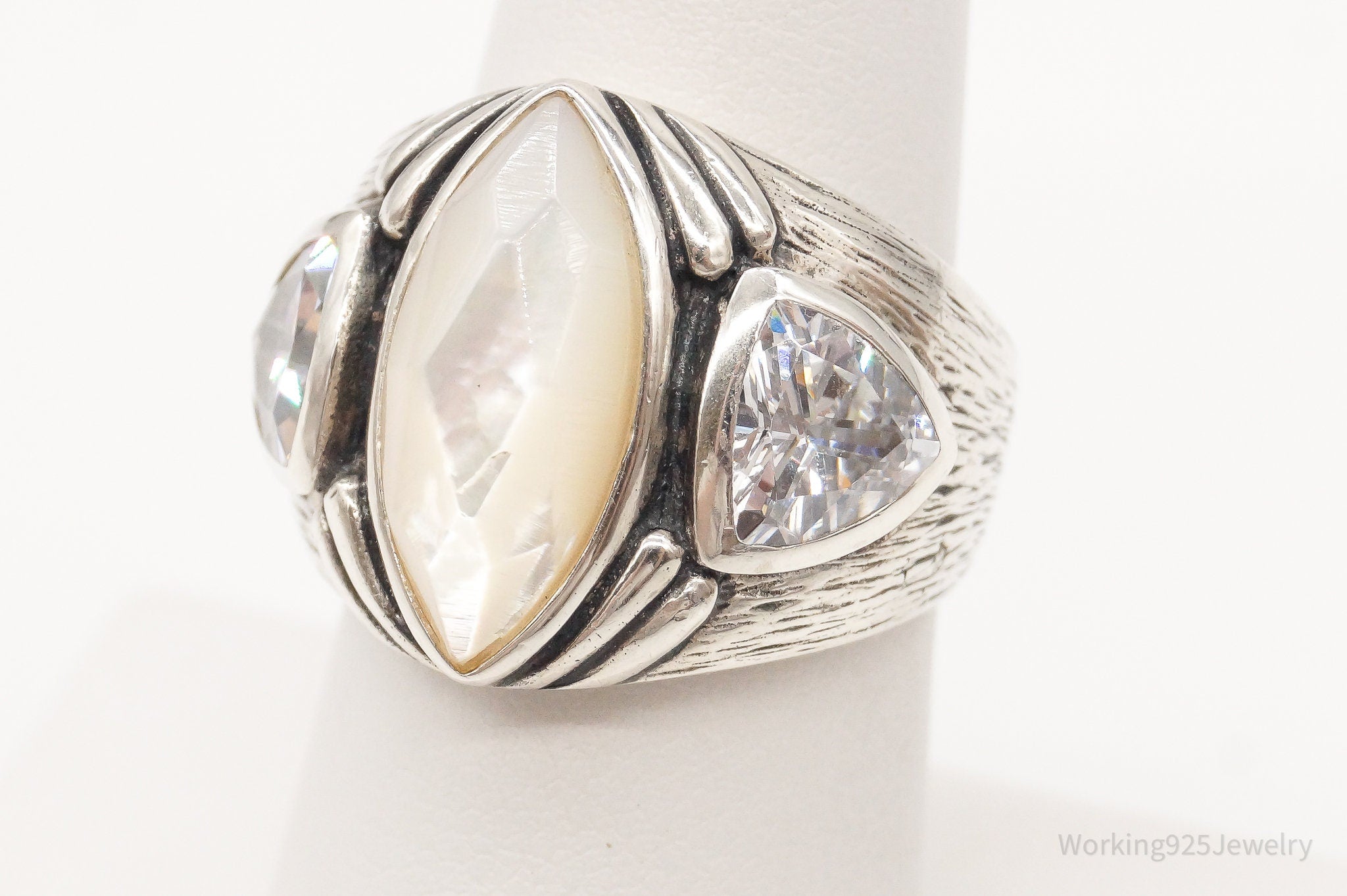 Designer Silpada Mother Of Pearl Cubic Zirconia Sterling Silver Ring Size 7.25