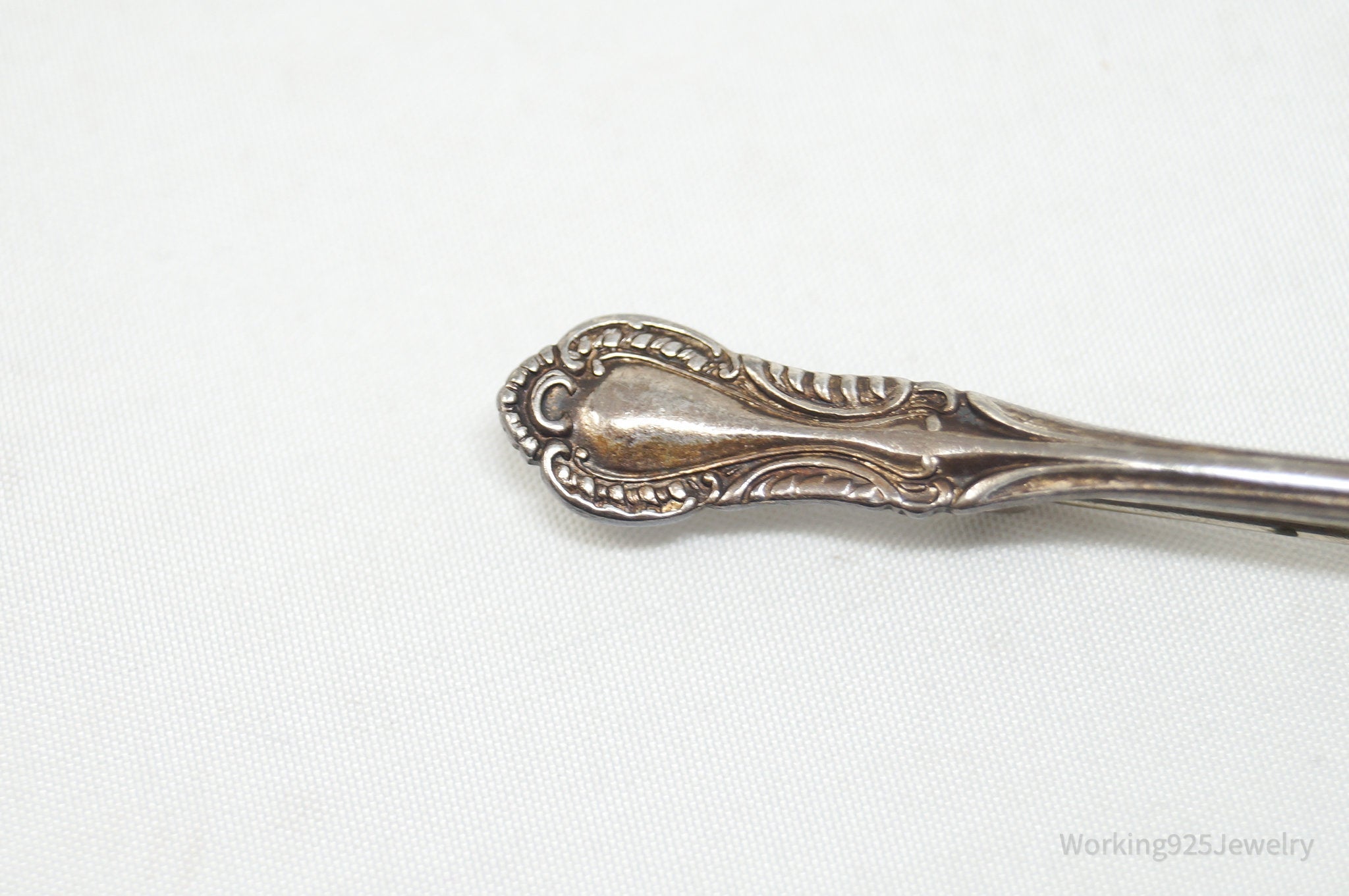 Antique Southern Colonial Fine Arts Floral Spoon Sterling Silver Brooch Pin