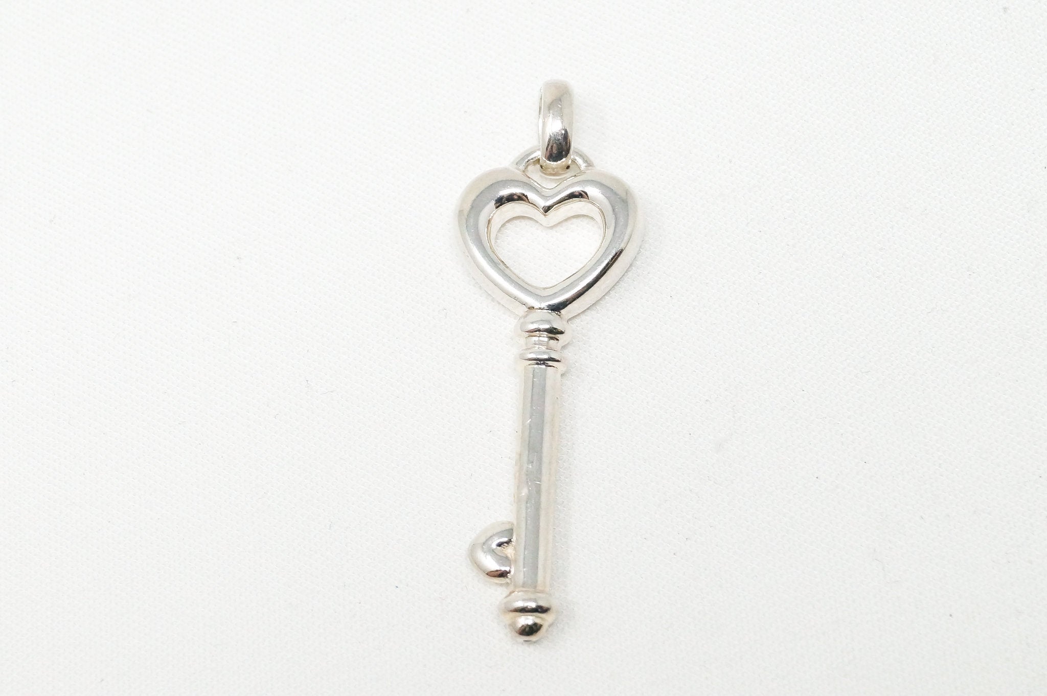 Vintage Designer JCM Key To My Heart Sterling Silver Necklace Pendant