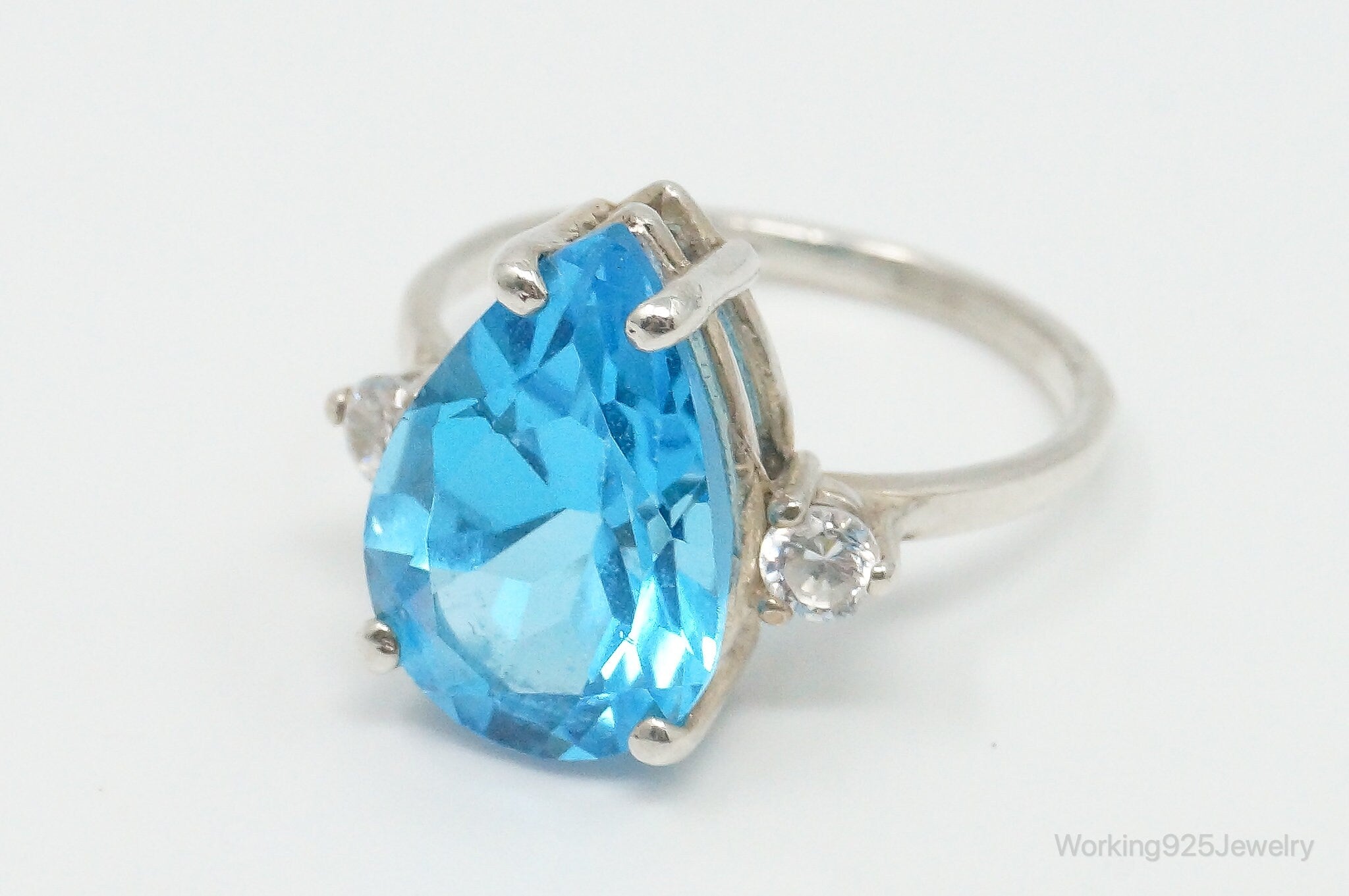 Vintage Blue Topaz Cubic Zirconia Sterling Silver Ring - Size 7.75