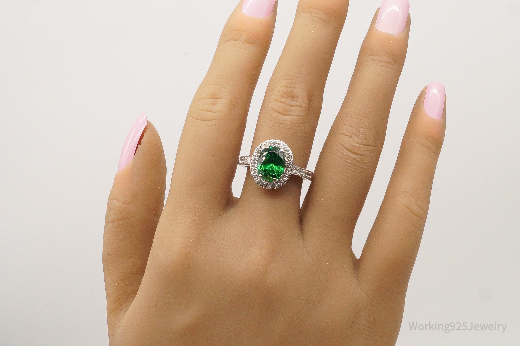 Large Green & White Cubic Zirconia Sterling Silver Ring - Size 9