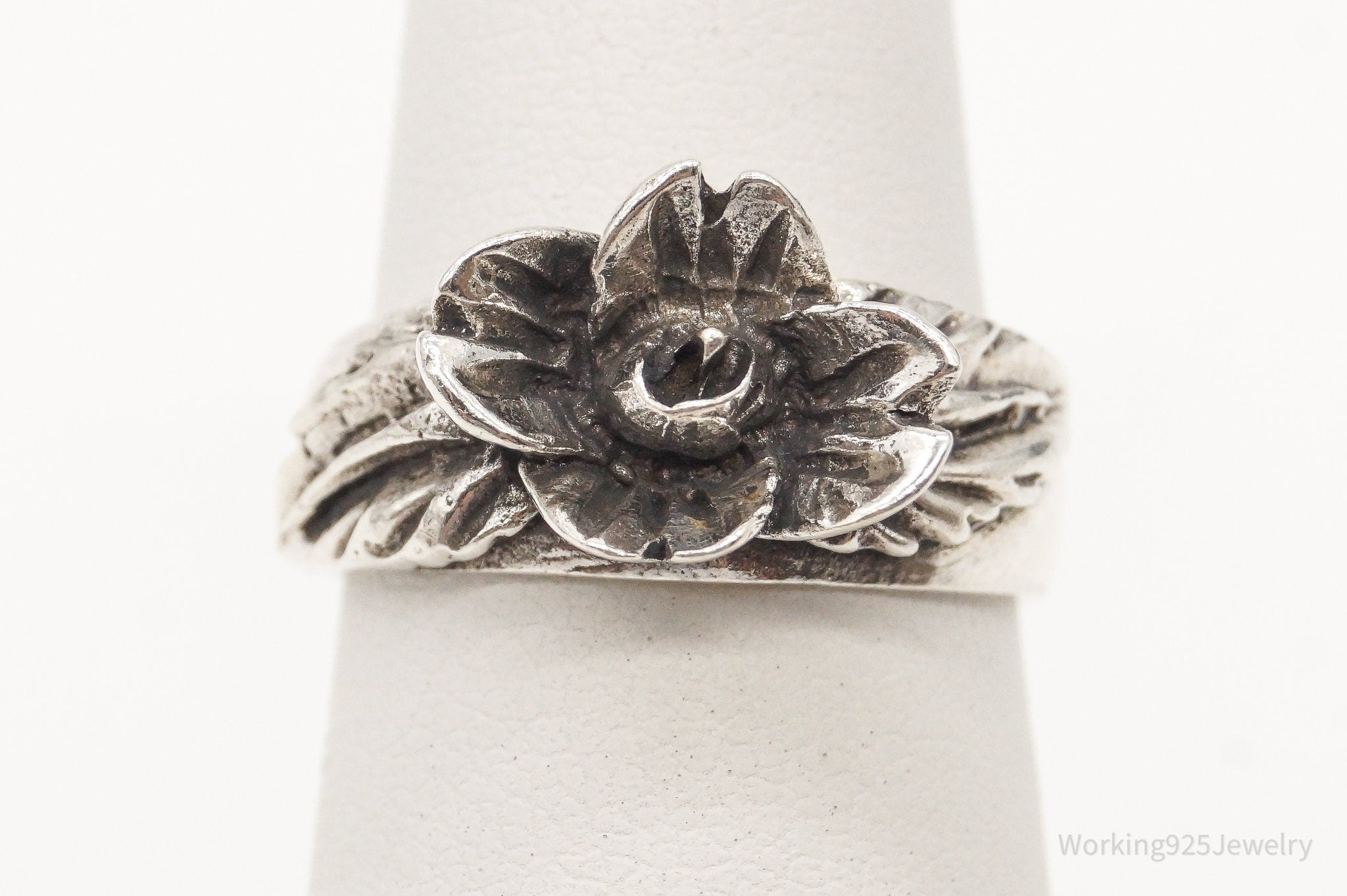 Vintage Flower Sterling Silver Ring - Size 4.75