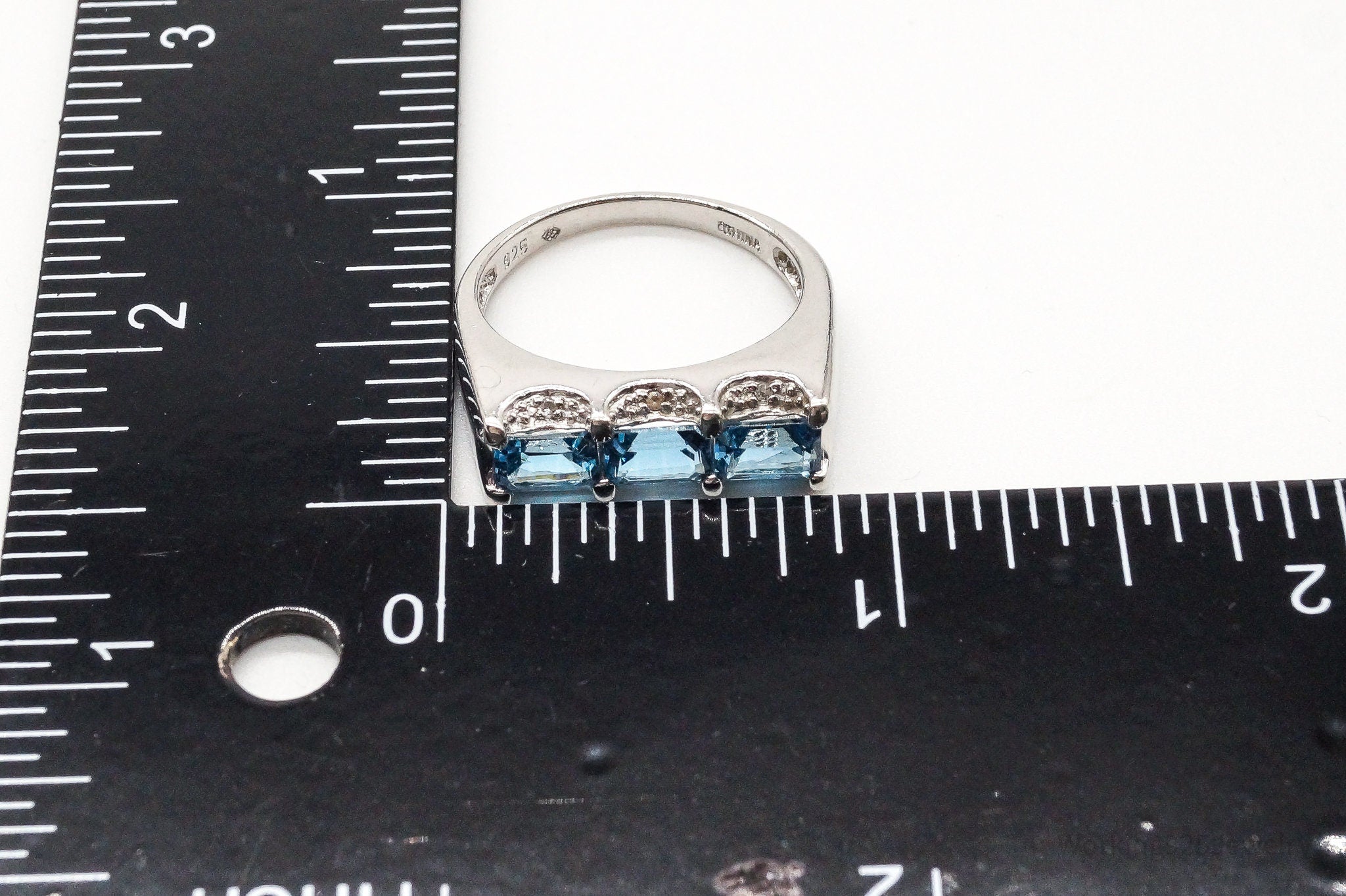 Vintage Designer Blue Topaz Cubic Zirconia Sterling Silver Ring - Size 9.25